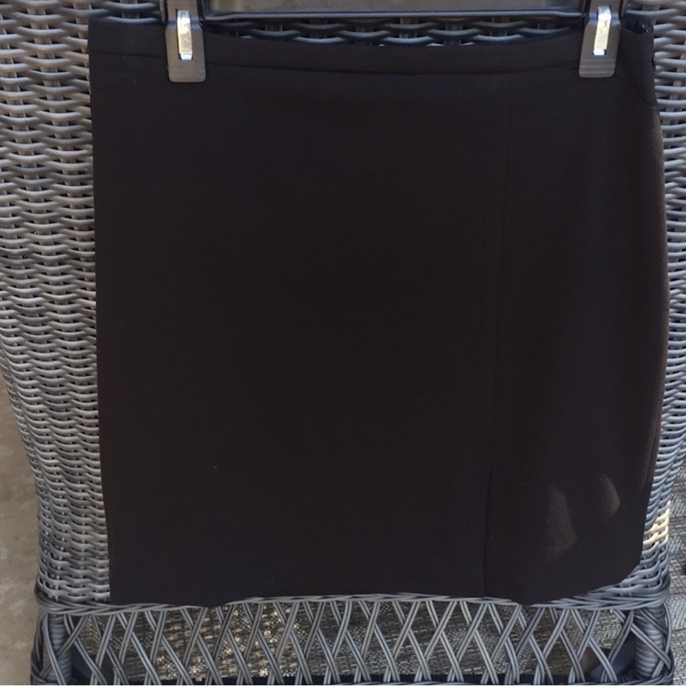 White House Black Market Skirt